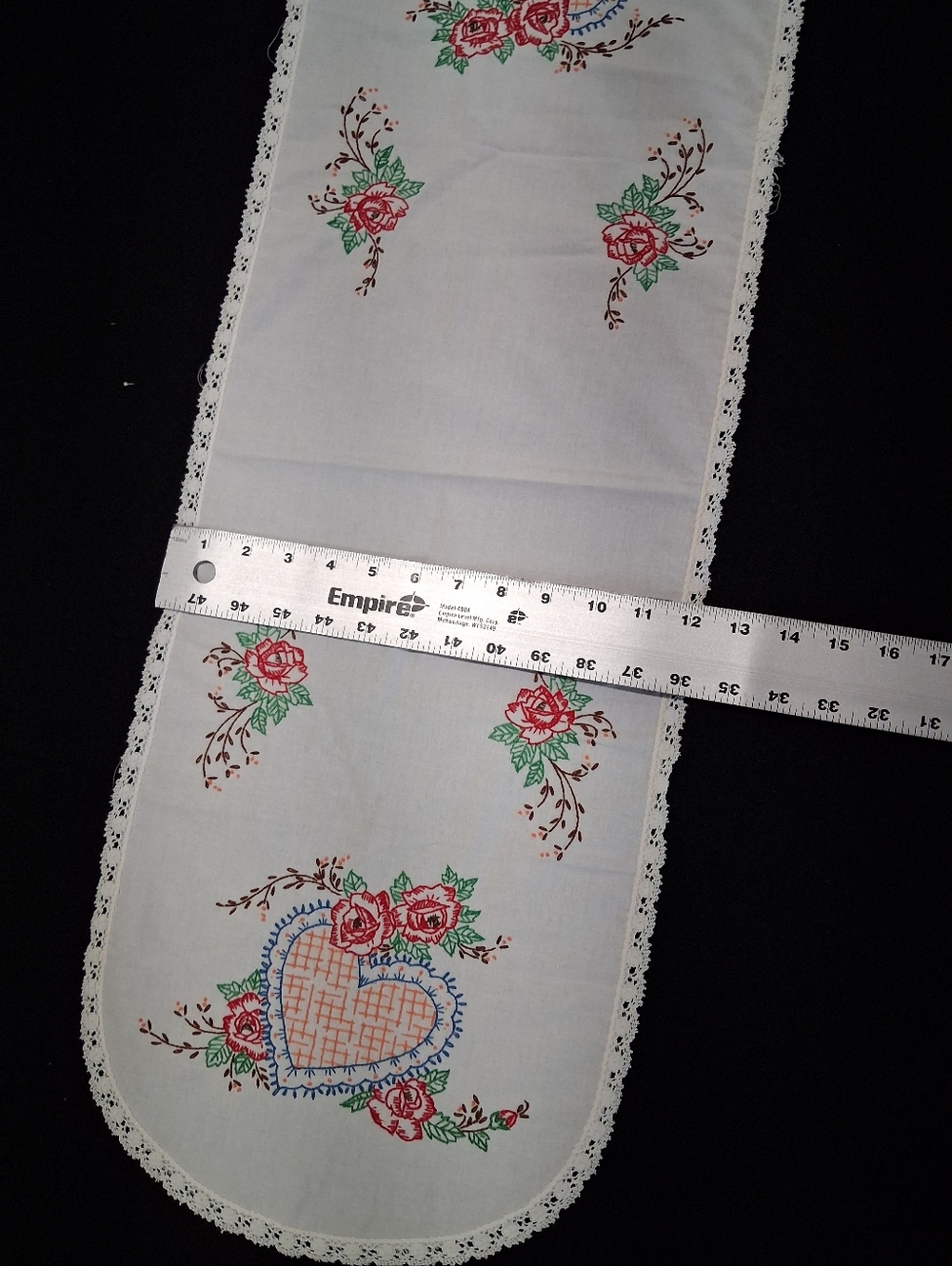 Embroidered Heart & Rose Table Runner - White with Pink, Green - Picture 3 of 4